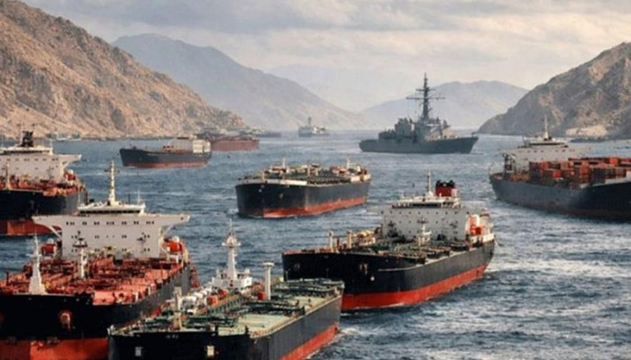 মার্কিন নৌ-অবরোধের মুখে ২১টি জাহাজ ফেরত: উত্তপ্ত পারস্য উপসাগর