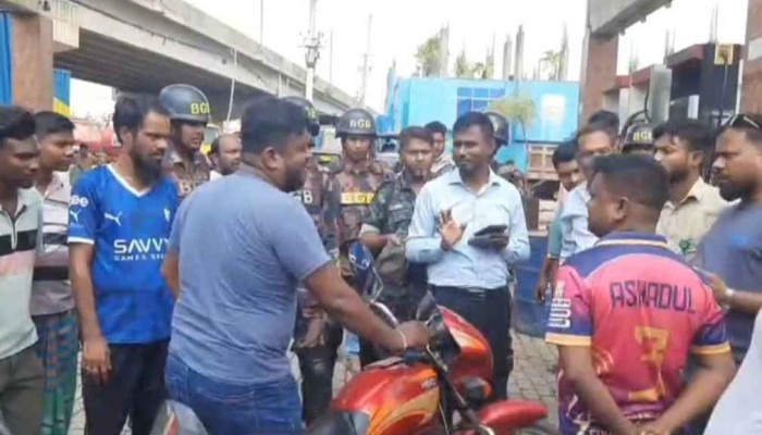 গাজীপুরে এলপি গ্যাসের অতিরিক্ত দাম ও অবৈধ তেল মজুদে ৯০ হাজার টাকা জরিমানা