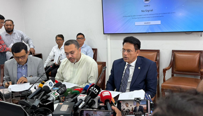 শিক্ষক নিয়োগে স্বচ্ছতা আনতে এআই ভাইভার কথা ভাবছে সরকার