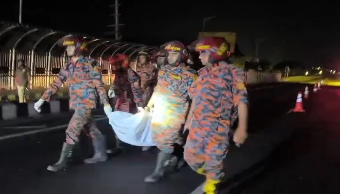 ঢাকা-মাওয়া এক্সপ্রেসওয়েতে পৃথক সড়ক দুর্ঘটনায় নিহত এক, আহত ৫