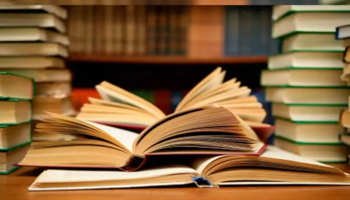 বইয়ের যত্ন নেওয়ার উপায়: দীর্ঘদিন ভালো রাখার টিপস