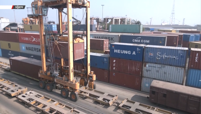 চট্টগ্রামে অফডক চার্জ বৃদ্ধি: বছরে ১০০ কোটি টাকার বাড়তি চাপ ব্যবসায়ীদের