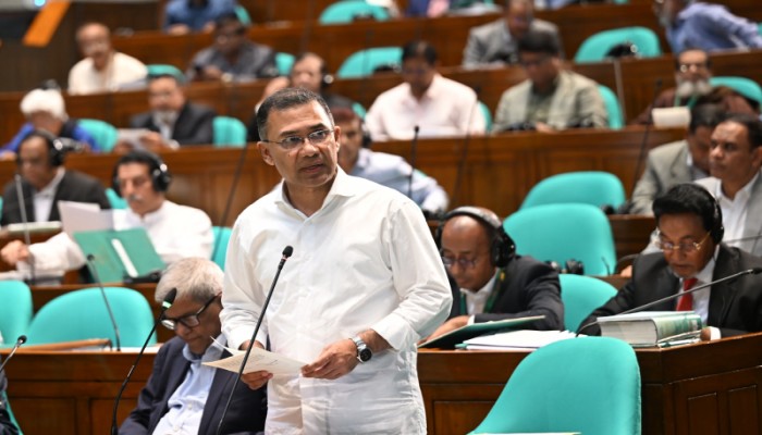 প্রাথমিক শিক্ষকদের সম্মানি বৃদ্ধির ঘোষণা প্রধানমন্ত্রীর