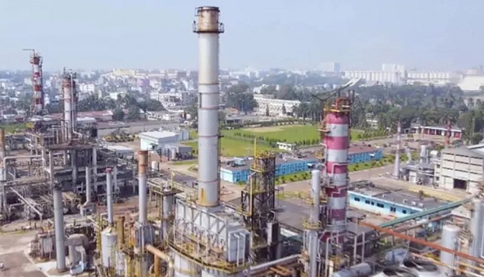 ২৬ দিন পর উৎপাদনে ফিরল ইস্টার্ন রিফাইনারি, সৌদি জাহাজে এল কাঁচামাল