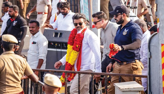 তামিলনাড়ুতে সরকার গঠনের পথে বিজয়, জোটের আসন সংখ্যা ১২০-এ পৌঁছেছে