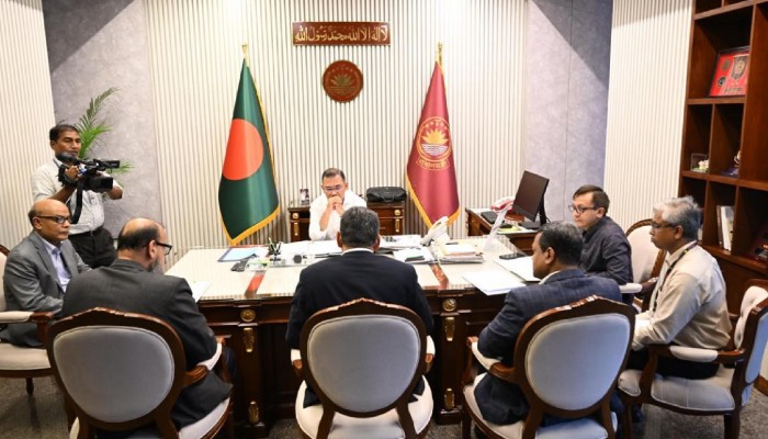 লবণচাষিদের ন্যায্যমূল্য ও জীবনমান উন্নয়নে প্রধানমন্ত্রীর বৈঠক