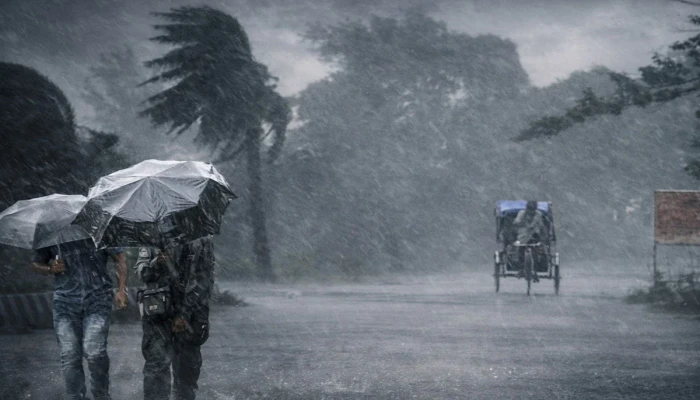 ১০ জেলার ওপর দিয়ে ঘণ্টায় ৬০ কিলোমিটার বেগে ঝড়ের আশঙ্কা