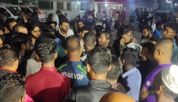 হাসপাতালে নবজাতকের মৃত্যুকে কেন্দ্র করে উত্তেজনা, স্বজনদের মারধরের অভিযোগ