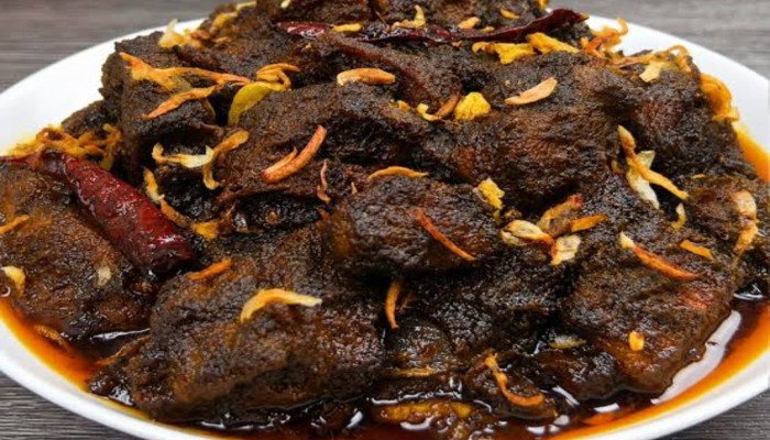 গরুর মাংসের কালা ভুনা: ঐতিহ্যবাহী স্বাদের জনপ্রিয় রেসিপি