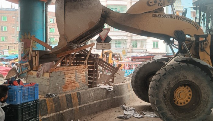 জুরাইন ও শ্যামপুরে ডিএসসিসির উচ্ছেদ অভিযান, জরিমানা ২৩ হাজার টাকা