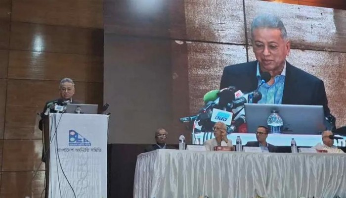 ১৩০০ উন্নয়ন প্রকল্প বর্তমান সরকারের বড় ‘লায়াবিলিটি’: অর্থমন্ত্রী আমির খসরু