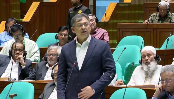 অন্তর্বর্তী সরকারের সময় সর্বোচ্চ দুর্নীতি হয়েছে’, তদন্তে দুদককে নির্দেশ দেওয়ার আহ্বান স্বরাষ্ট্রমন্ত্রীর