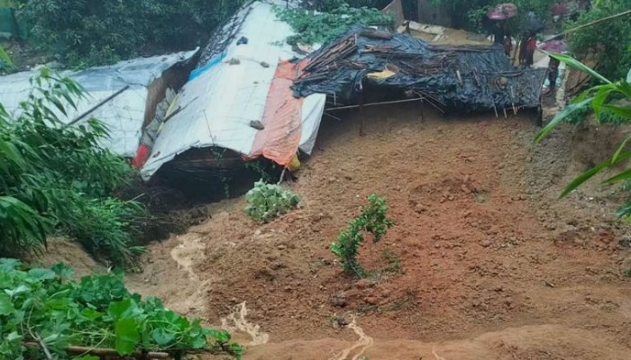 কক্সবাজারে পাহাড়ধসে ৪ দিনে প্রাণহানি বেড়ে ১৭: চকরিয়ায় দুই শিশুর মৃত্যু, সমুদ্রবন্দরে ৩ নম্বর সতর্কসংকেত