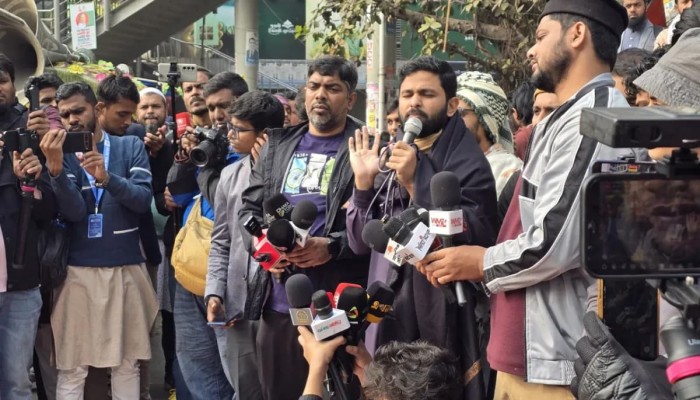 ইনকিলাব কালচারাল সেন্টারের দায়িত্ব ছাড়লেন আব্দুল্লাহ আল জাবের, শহীদ ওসমান হাদীর পরিবারের কাছে হস্তান্তরের সিদ্ধান্ত