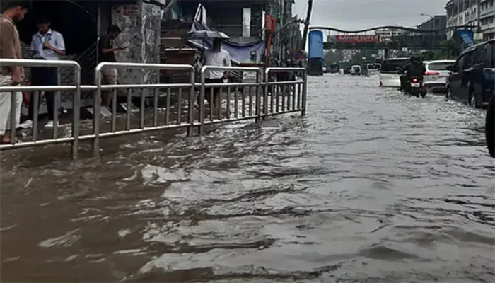 ২৪ ঘণ্টায় ঢাকায় ৯৭ মিলিমিটার বৃষ্টি