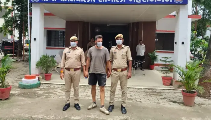 নেপালে পালানোর সময় আটক মার্কিন নাগরিক: পরিচয় নিয়ে রহস্য, বাড়ছে নিরাপত্তা উদ্বেগ