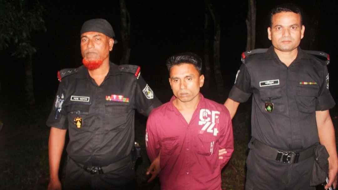 নড়াইলে আলিনুর হত্যা মামলার প্রধান আসামি সাতক্ষীরা থেকে গ্রেফতার