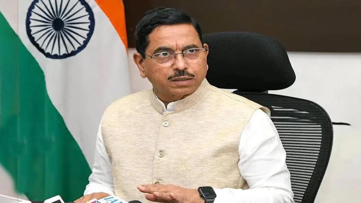 দায়িত্ব নিয়েই যে অঙ্গীকার করলেন ভারতের নতুন শিক্ষামন্ত্রী