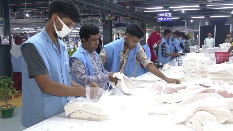 বিশ্ব বাণিজ্য পর্যালোচনায় পোশাক রপ্তানিতে দ্বিতীয় স্থানে বাংলাদেশ