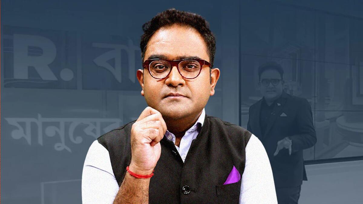 রিপাবলিক বাংলা ছাড়লেন জনপ্রিয় ভারতীয় সাংবাদিক ময়ূখ রঞ্জন ঘোষ