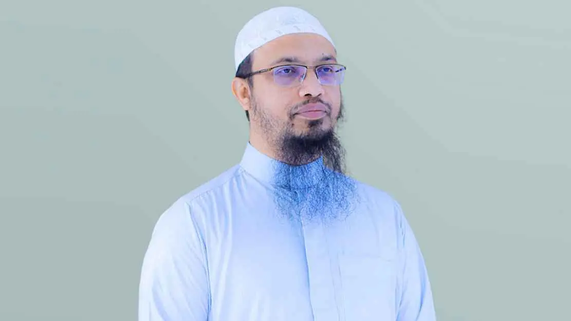 জীবনে অন্তত একবার নবীজির সীরাত পড়ুন, আহ্বান শায়খ আহমাদুল্লাহর