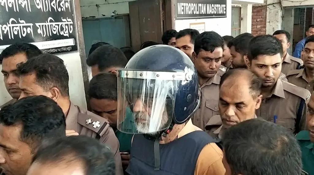 আখতারুজ্জামানকে কারাগারে পাঠালেন আদালত
