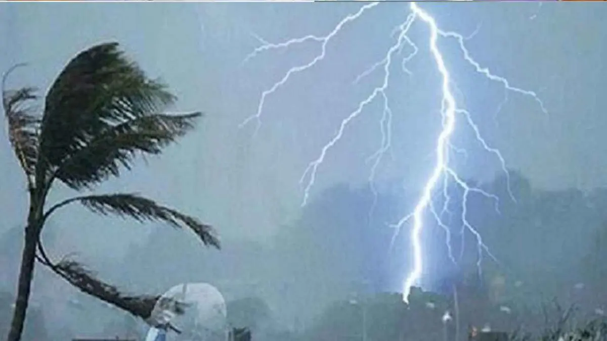 সারাদেশে বৃষ্টি বজ্রবৃষ্টির পূর্বাভাস, কমতে পারে তাপমাত্রা