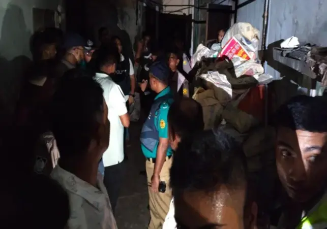 বাংলামোটরে যুবককে মাথায় আঘাতের অভিযোগ যুবদলের নেতার বিরুদ্ধে