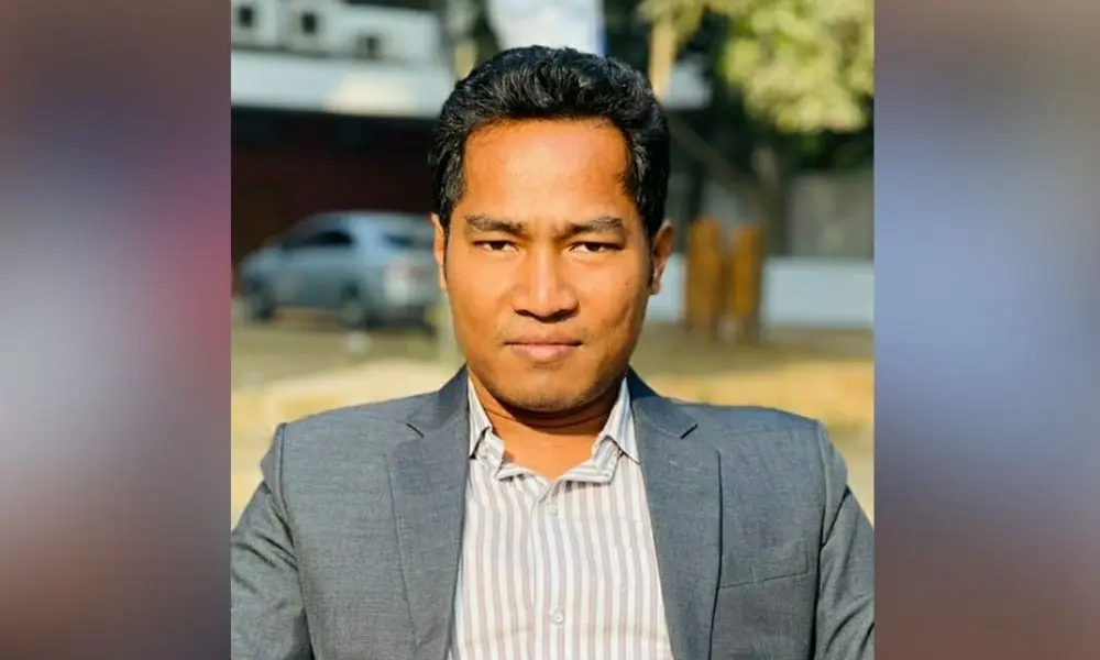 পুরনো পোস্ট ভাইরালের পর কর্মস্থলে নেই বন্দর কর্মকর্তা