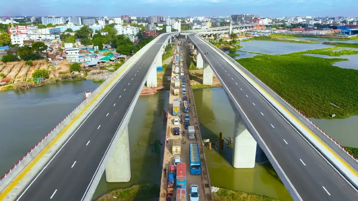 ঢাকা–আশুলিয়া এলিভেটেড এক্সপ্রেসওয়ের সেতু যান চলাচলের জন্য উন্মুক্ত