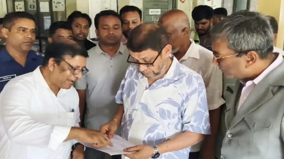 গ্রামের মানুষকে শহরমুখী হতে হবে না: স্বাস্থ্যমন্ত্রী