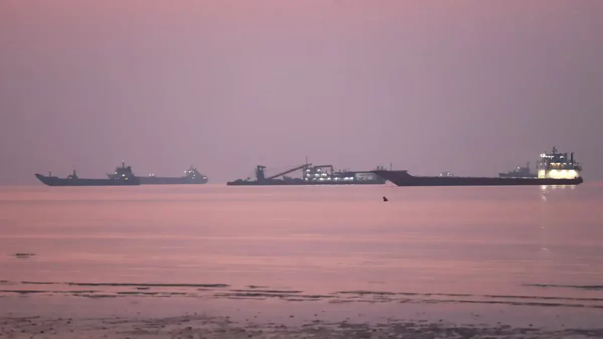 ইরান মাথা নোয়াবে না, যুক্তরাষ্ট্র করবে কি?