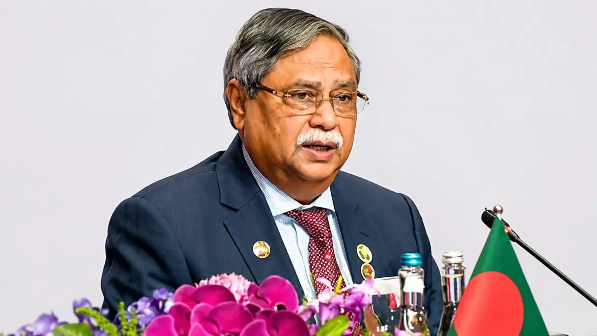 ইসলামী ব্যাংকের ৫০০ কোটি ঋণ, সাহাবুদ্দিনসহ ৩৮ জনের বিরুদ্ধে অভিযোগ