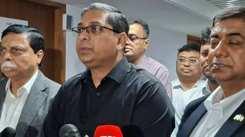 সেপ্টেম্বর থেকে ২ লাখ বাংলাদেশি শ্রমিক নেবে মালয়েশিয়া