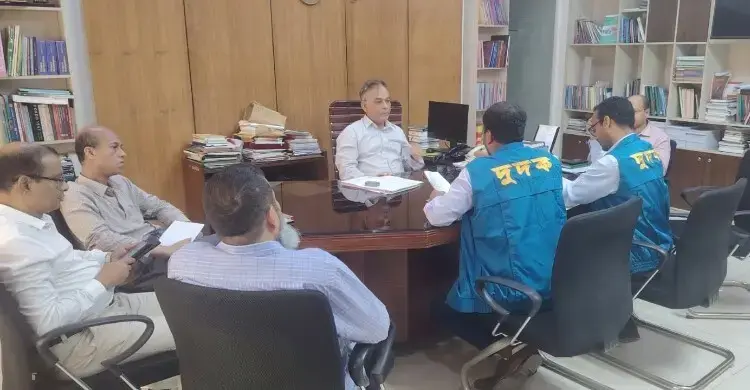 পাঠ্যবইয়ের প্রাক্কলিত দর ফাঁসের অভিযোগে এনসিটিবিতে দুদকের অভিযান
