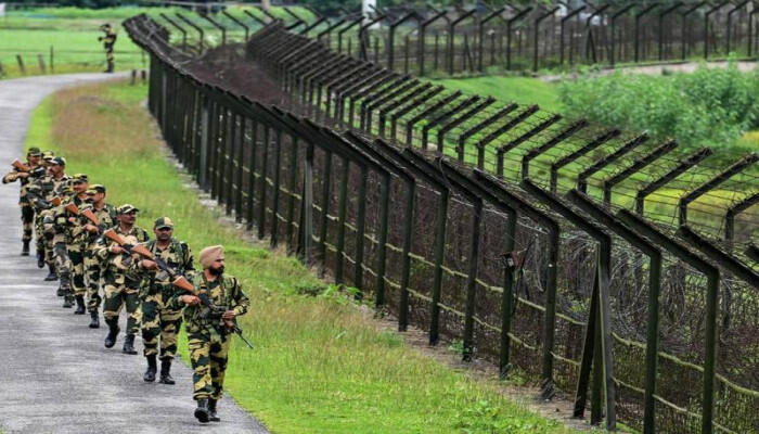 লালমনিরহাট সীমান্তে বিএসএফের গুলি: বাংলাদেশি যুবক মিজানের অবস্থা আশঙ্কাজনক
