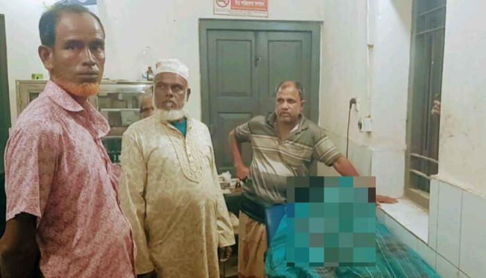 নেত্রকোনায় জমি বিরোধে সংঘর্ষ: ভাতিজার ছোড়া ঢিলে চাচার মৃত্যু