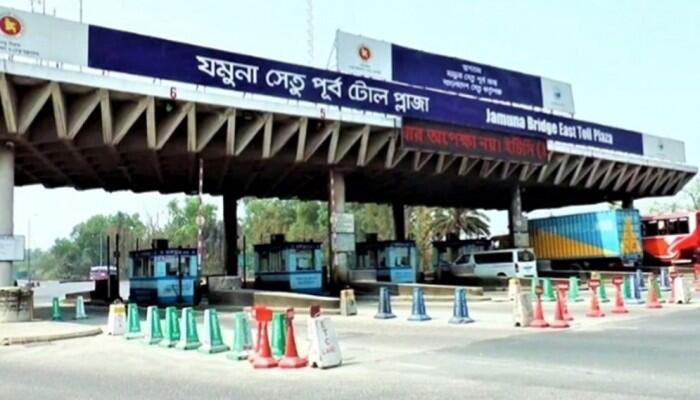 ঈদে যমুনা সেতুতে একদিনে পারাপার প্রায় ৪০ হাজার গাড়ি, টোল আদায় সাড়ে তিন কোটি ছাড়ালো