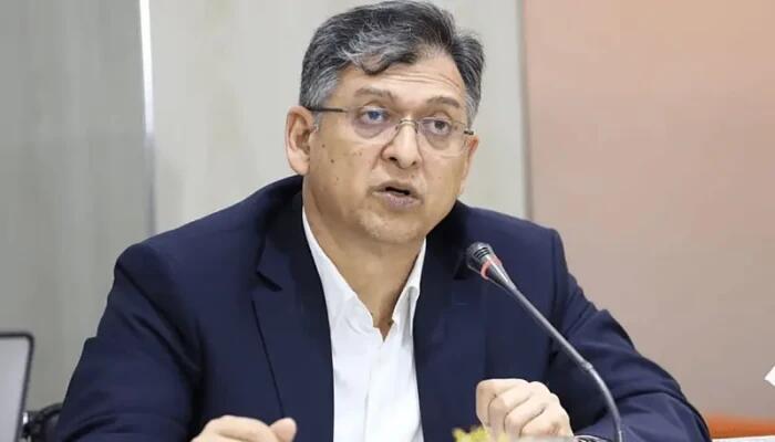 'বিদ্যমান আইনে বর্তমান সংসদের কোনো সদস্যই ঋণখেলাপি নন'— জাতীয় সংসদে স্বরাষ্ট্রমন্ত্রী