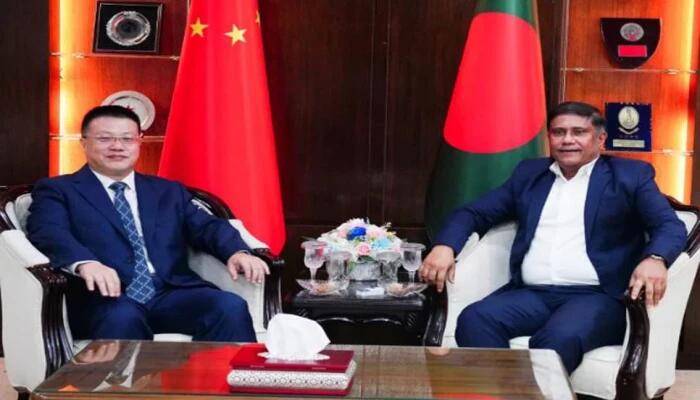 প্রধানমন্ত্রীর প্রতিরক্ষা উপদেষ্টার সঙ্গে চীনের রাষ্ট্রদূতের সৌজন্য সাক্ষাৎ