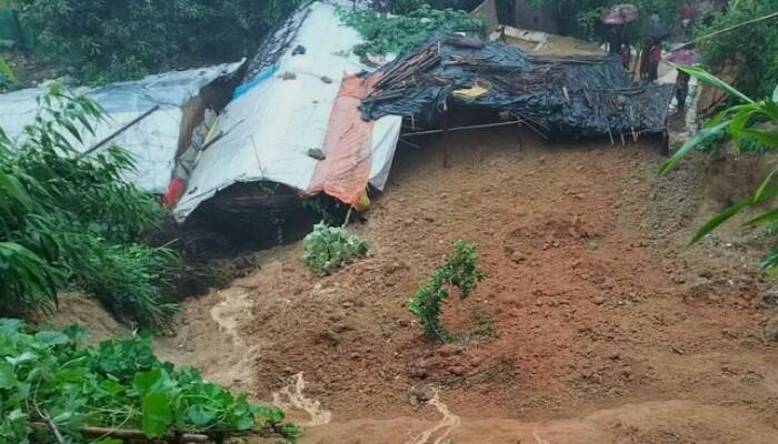কক্সবাজারে পাহাড়ধসে ৪ দিনে প্রাণহানি বেড়ে ১৭: চকরিয়ায় দুই শিশুর মৃত্যু, সমুদ্রবন্দরে ৩ নম্বর সতর্কসংকেত