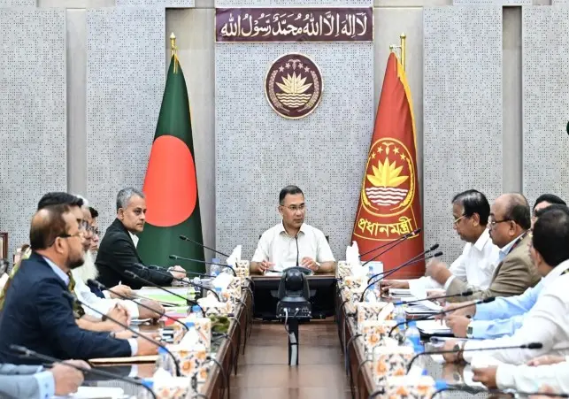 যানজট নিরসনে বৃত্তাকার সড়ক নির্মাণের গতি বাড়ানোর নির্দেশ প্রধানমন্ত্রী