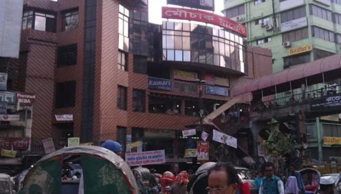 এবার মৌচাক মার্কেটের সামনে ককটেল বিস্ফোরণ