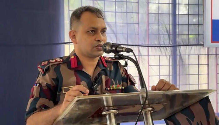 সীমান্তে মাদক ঠেকাতে সদা সতর্ক বিজিবি: জয়পুরহাটে আলোচনা সভায় লে. কর্নেল আরিফুর দৌলা