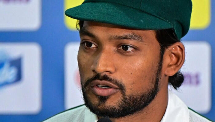 অবশেষে টেস্ট অধিনায়কত্বও ছাড়লেন নাজমুল হোসেন শান্ত