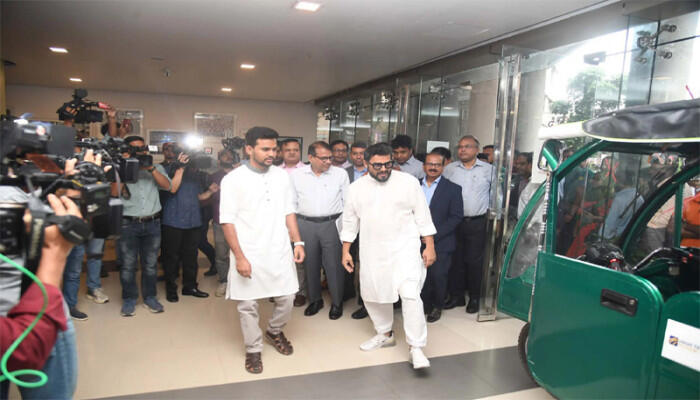 জুলাই গণঅভ্যুত্থানের অন্যতম অংশীজন রিকশাওয়ালা ভাইয়েরা: উপদেষ্টা আসিফ মাহমুদ