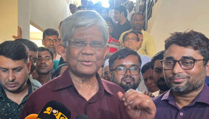 সঞ্চয়পত্রের মুনাফা বাড়ালে কেউ ব্যাংকে টাকা রাখবে না: অর্থ উপদেষ্টা সালেহউদ্দীন আহমেদ