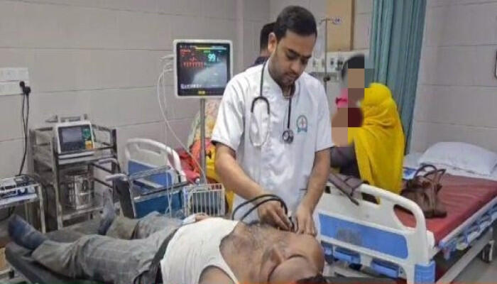 সাভারে সরকারি জমি উদ্ধারে গিয়ে হামলার শিকার ভূমি কর্মকর্তা