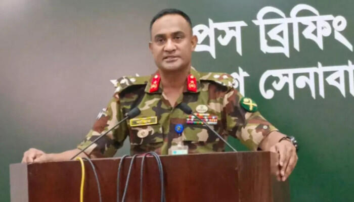 আওয়ামী লীগ কর্মীদের প্রশিক্ষণের অভিযোগে সেনা কর্মকর্তা হেফাজতে, পার্বত্য পরিস্থিতি নিয়েও সতর্ক বার্তা