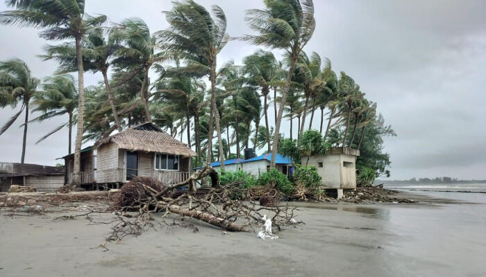 সেন্ট মার্টিনে জোয়ারি ভাঙনে ঘূর্ণিঝড়ের মতো বিধ্বংসী প্লাবন